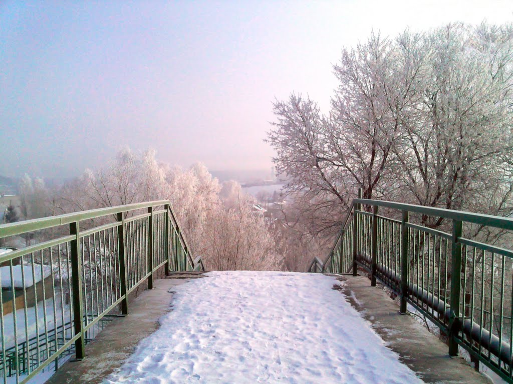 Морозное утро на ж-д мосту, Базарный Сызган