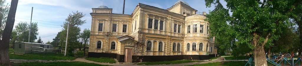 Manor of the 17th century Catherine Percy-Ffrench, Тереньга