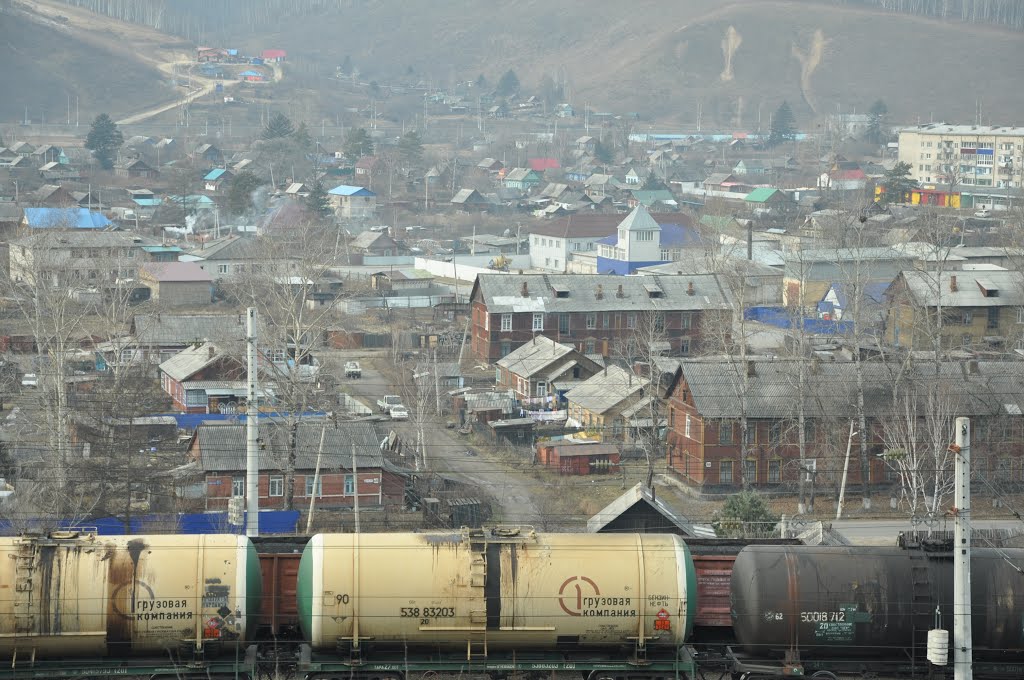 Obluchye (2012-11) - View to urban area across railway, Облучье