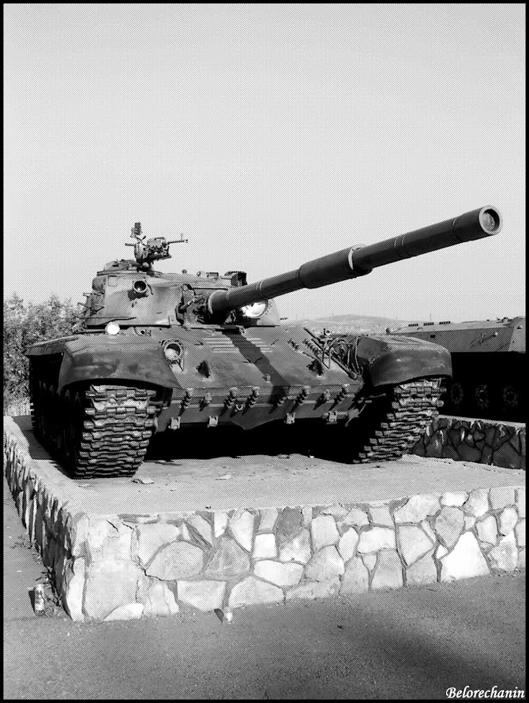 Памятник танку Т-72, Магнитогорск