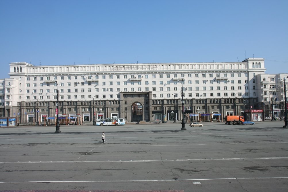 Площадь Революции (сев. часть), Челябинск