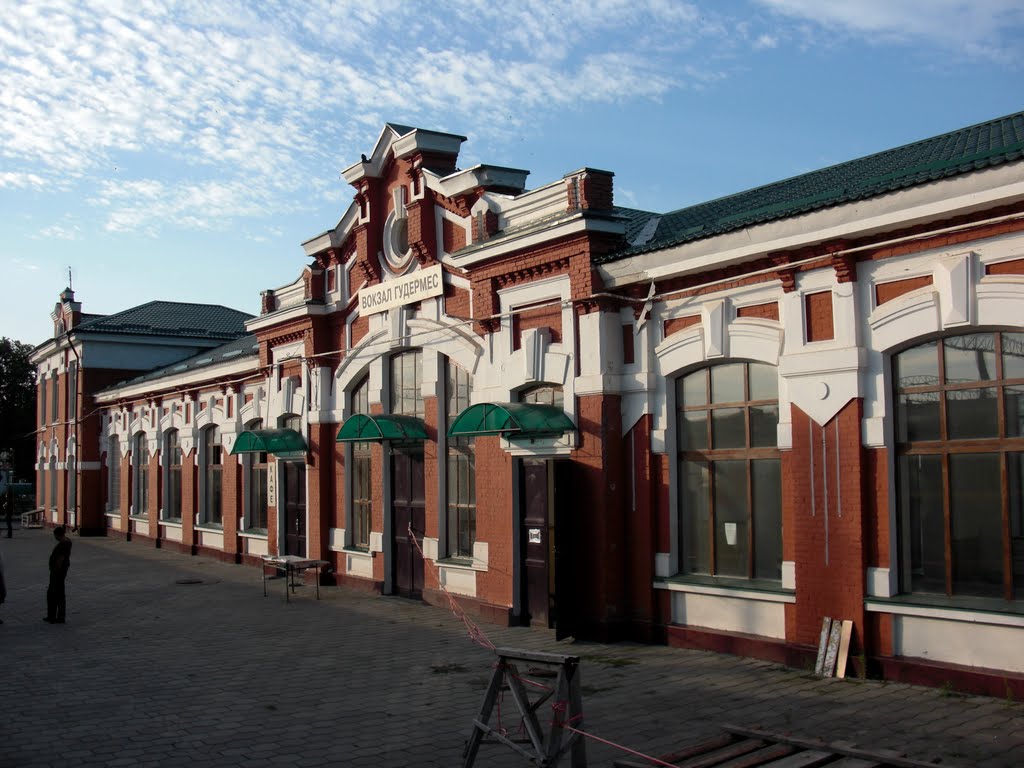 станция Гудермес, железнодорожная станция, Россия, Чеченская Республика, Гудерме