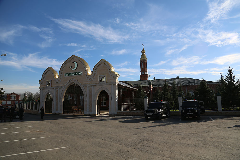 Назрань. Центральная городская мечеть, Назрань