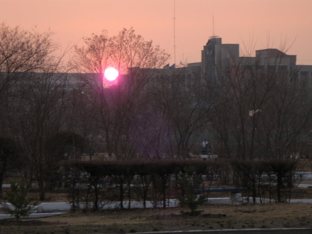 Закат между домами, Краснокаменск