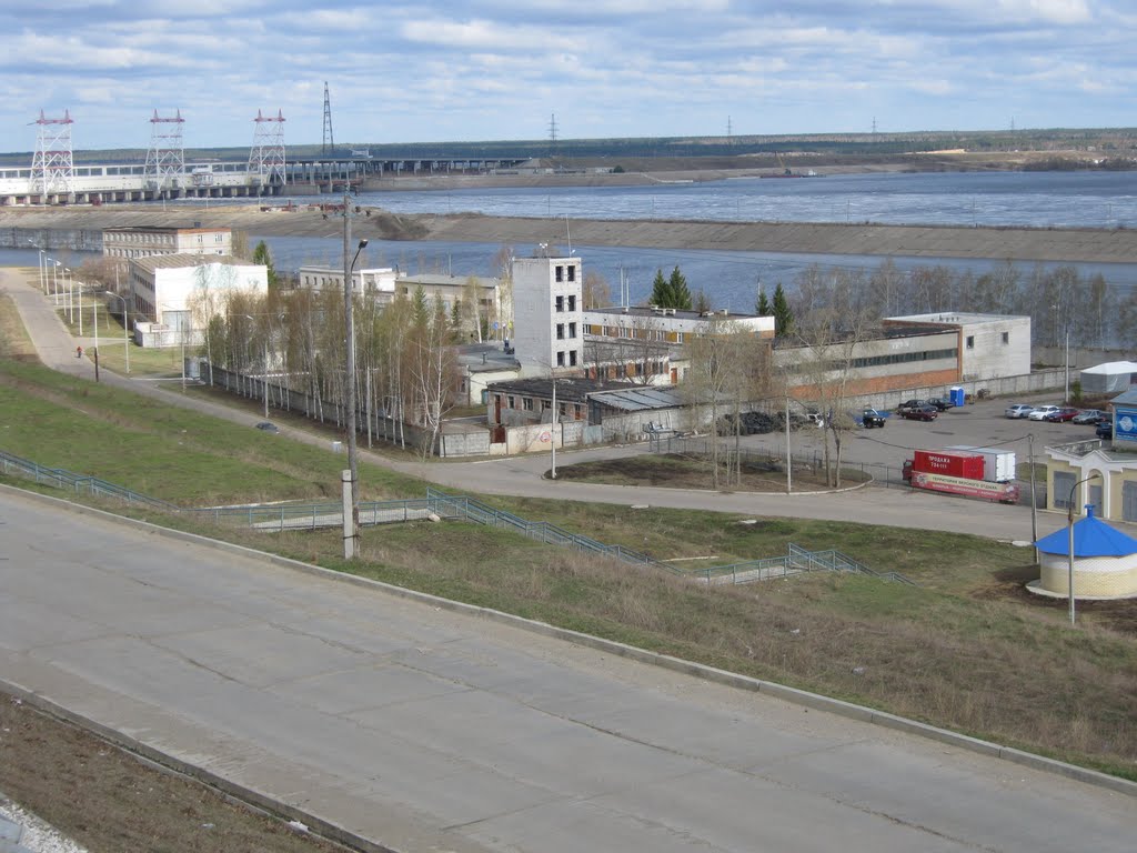 Вид на набережную  /  View on quay, Новочебоксарск
