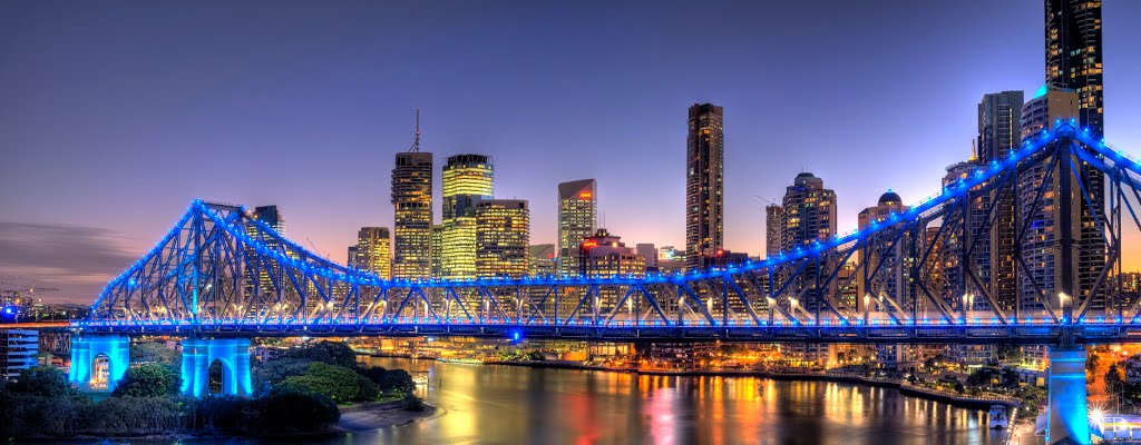 Brisbanes colors .Story Bridge, Брисбен