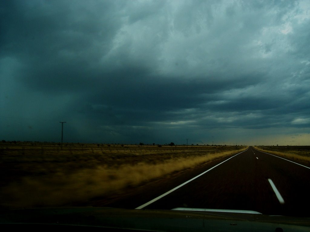 Storm on Landsborough Highway, Morella QLD, November 2006, Бундаберг