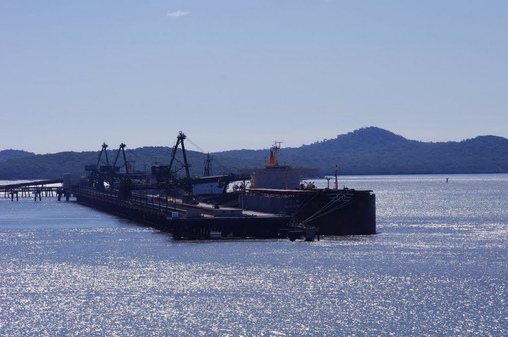 View of Coal Port from Auckland Point Lookout, Gladstone, Гладстон