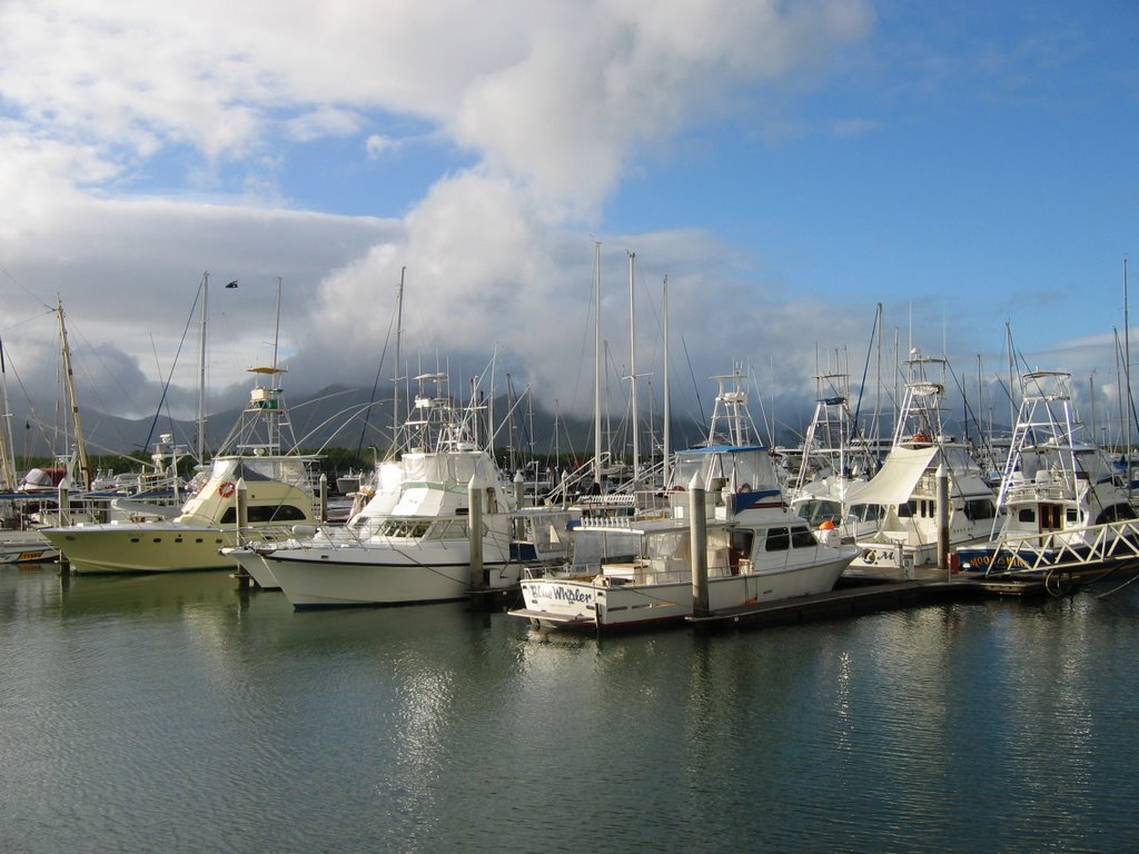 Marina in Cairns, Каирнс