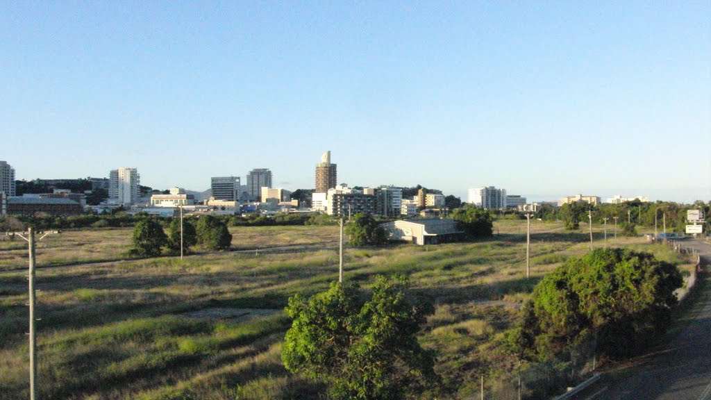 view facing center of tville, Таунсвилл