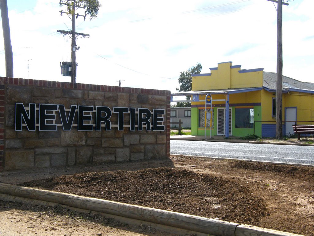 Welcome Sign - Nevertire, NSW, Батурст