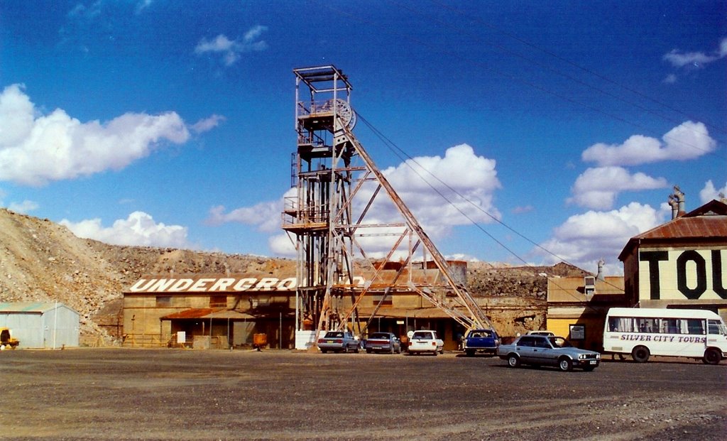 the old Delprat mine, museum, Брокен-Хилл