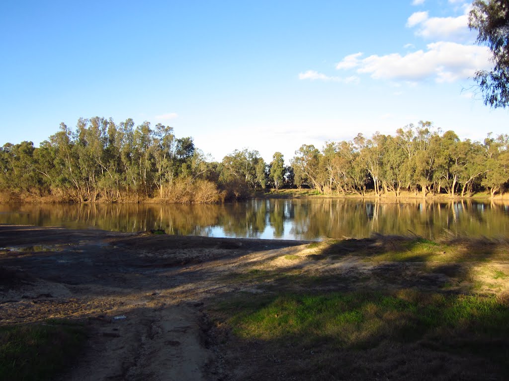 Murrumbidgee River near Wagga Wagga, NSW, Вагга-Вагга