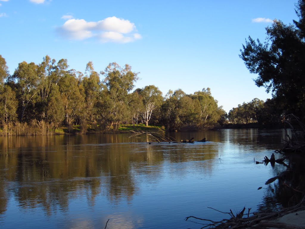 Murrumbidgee River near Wagga Wagga, NSW, Вагга-Вагга