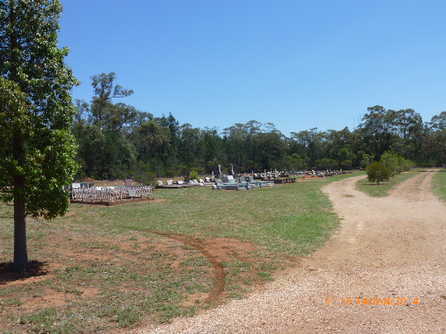 Tullamore - Cemetery - 2014-01-14, Гоулбурн
