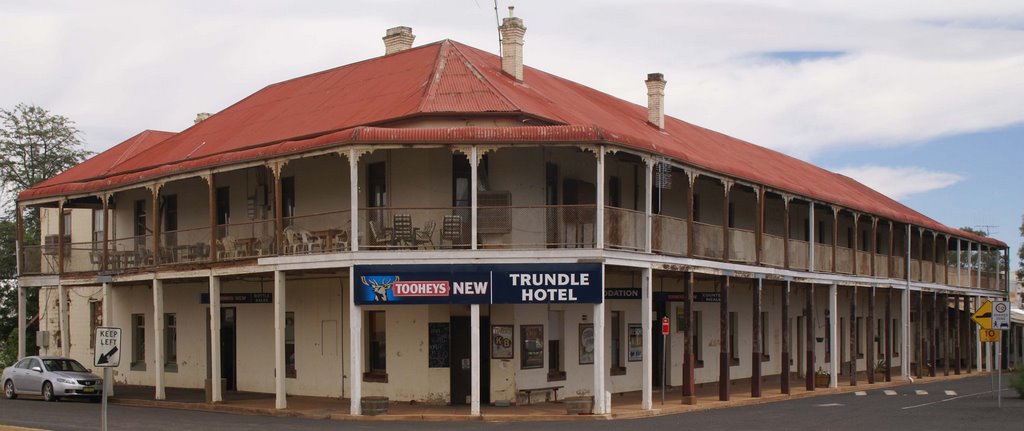 Trundle Hotel, Гоулбурн