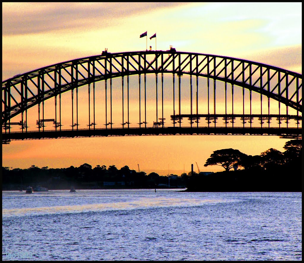 Sydney Harbour Bridge..© by leo1383, Сидней