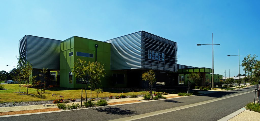 Dalkeith Community Building (2011). Winner of 2010 Master Builders Excellence in Construction Awards - Regional Commercial Builder of the Year, Траралгон