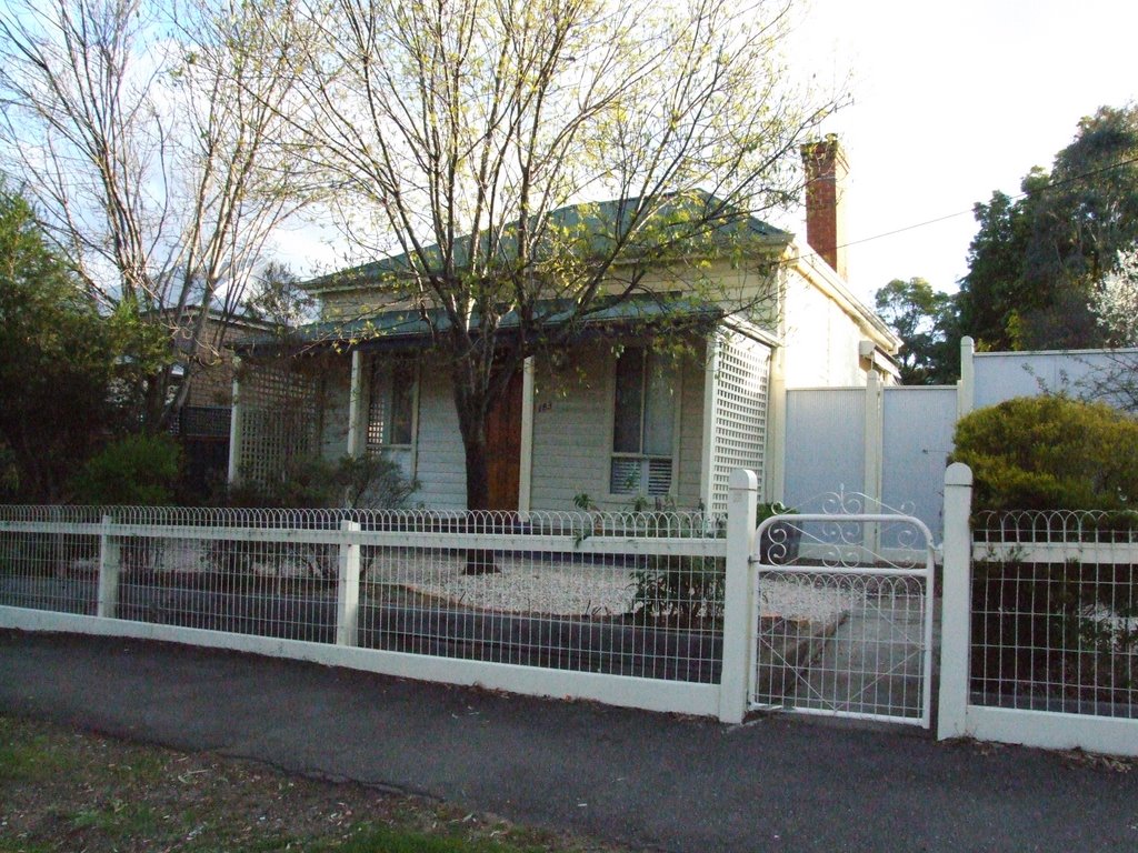 Tillys Cottage, Homes Road, North Bendigo, Victoria, Бендиго
