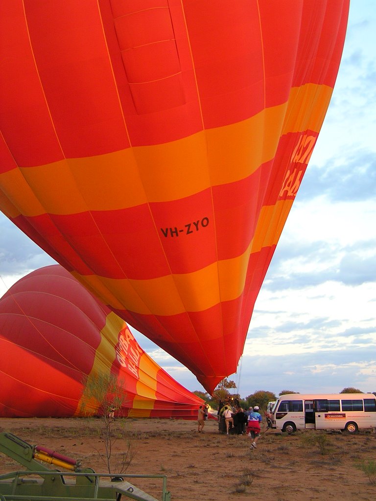 Hot air balloons in Alice Springs, Алис Спрингс
