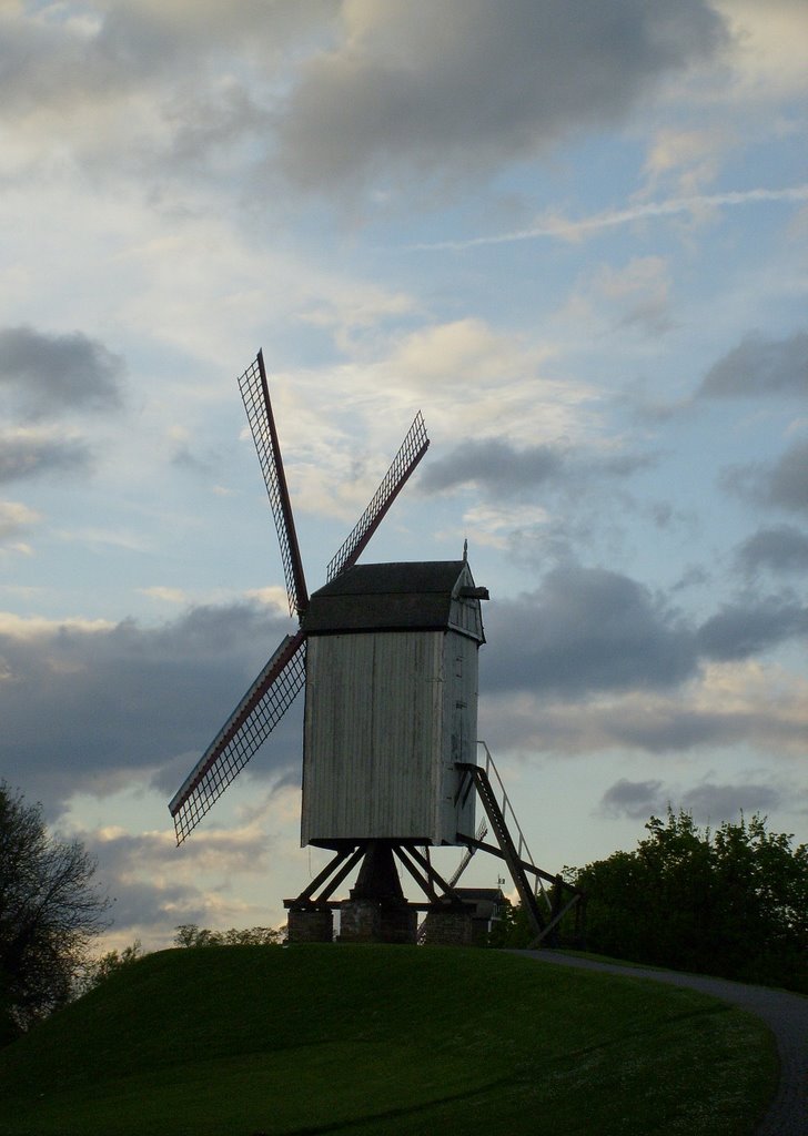 Brugge: a windmill, Брюгге