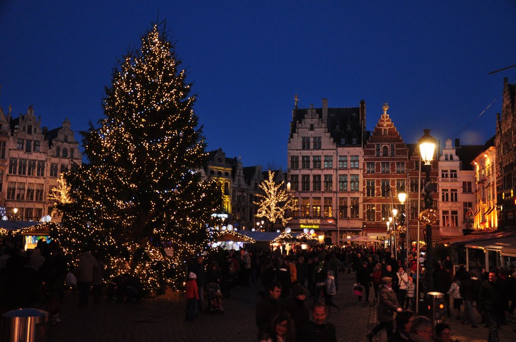 Antwerpen, Grote Markt (Evening), Антверпен
