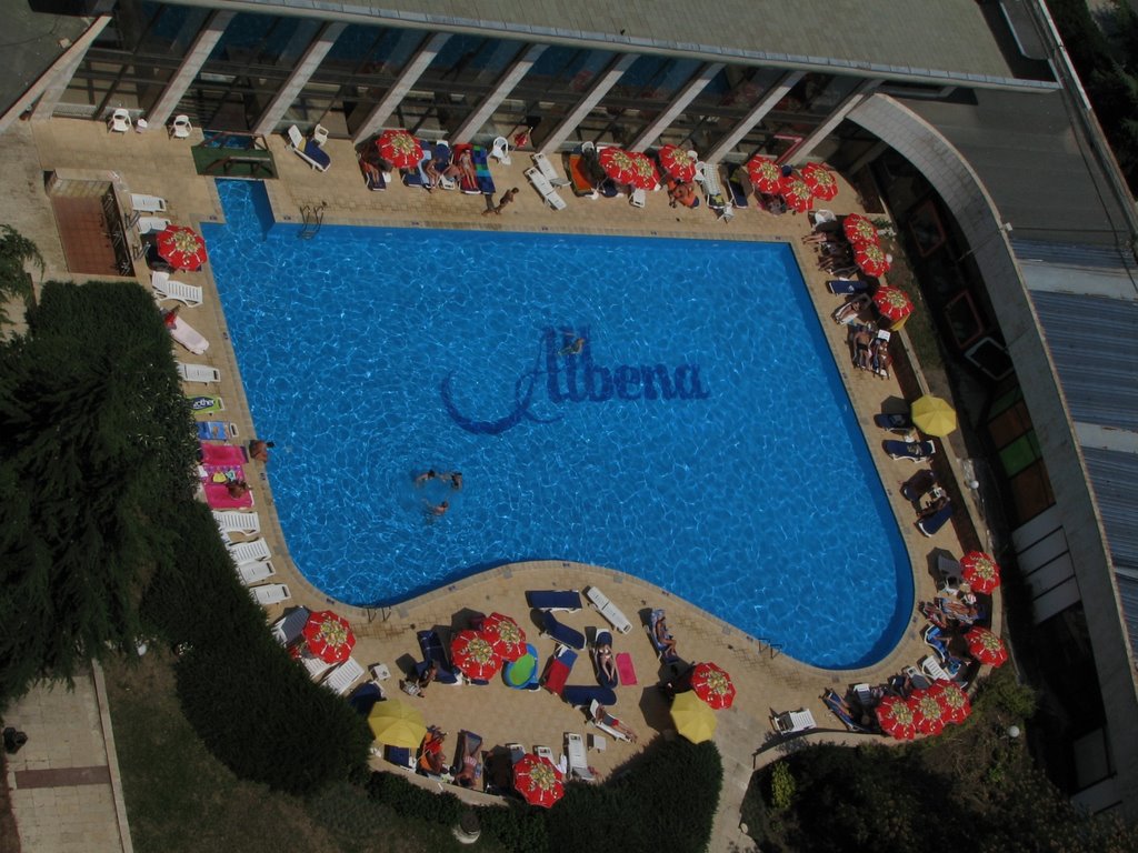 Hotel Dobrudjas swimming pool, as seen from the 15th floor, Албена