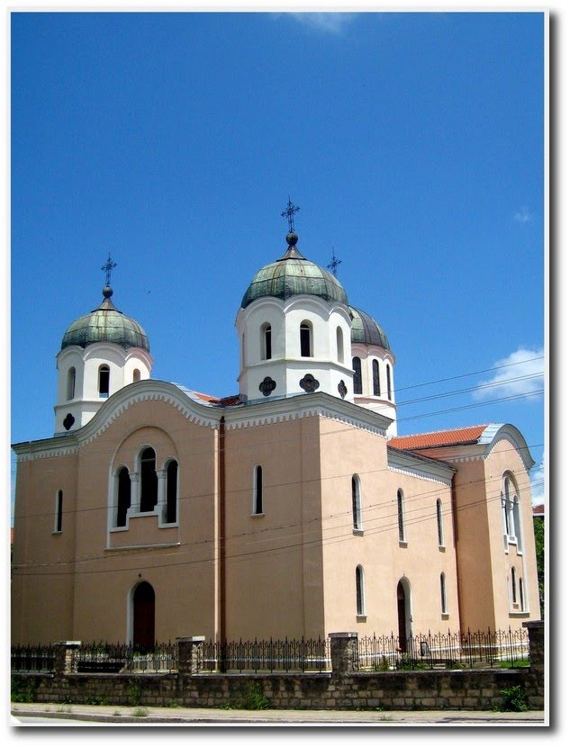 Катедрален храм „Свети Апостоли”, Враца
