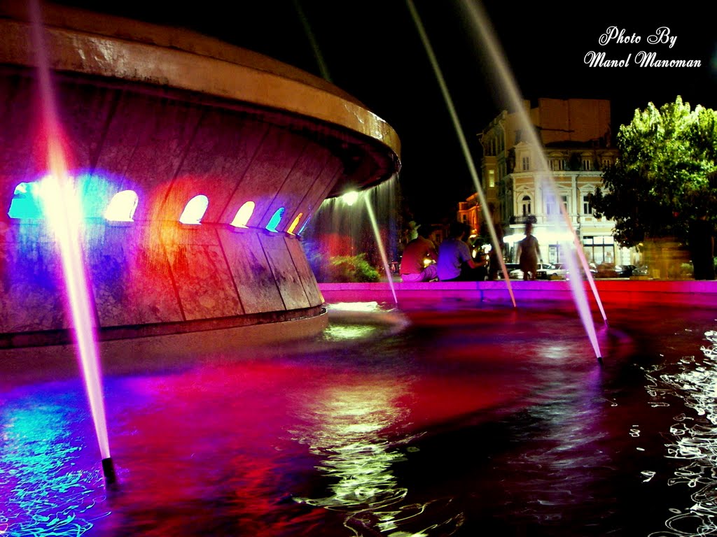 Russe at night  -  Fountain in front of courthouse, Русе