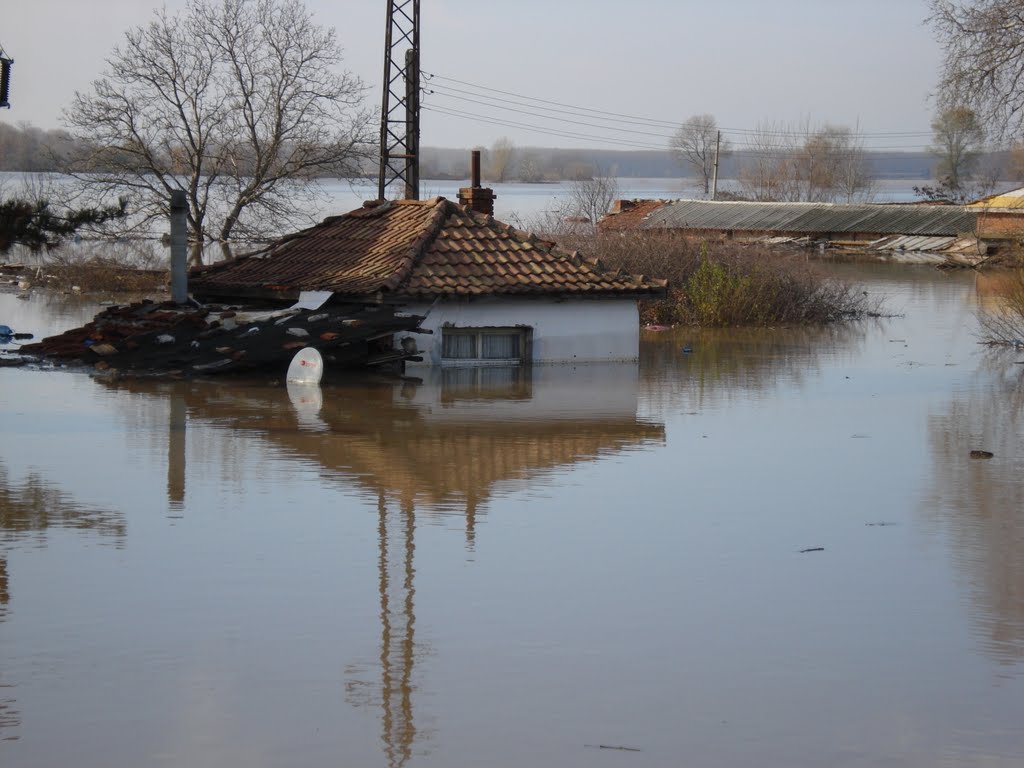 Наводненията през 2007 г. - пътя за с.Момково, Свиленград