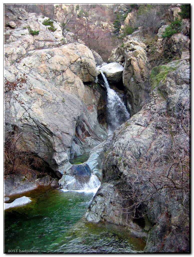 Karlovo-waterfall Suchurum 15м. - Карлово водопада Сучурум 15м., Карлово