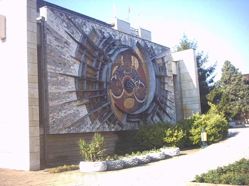 south of the sity hall, Карлово