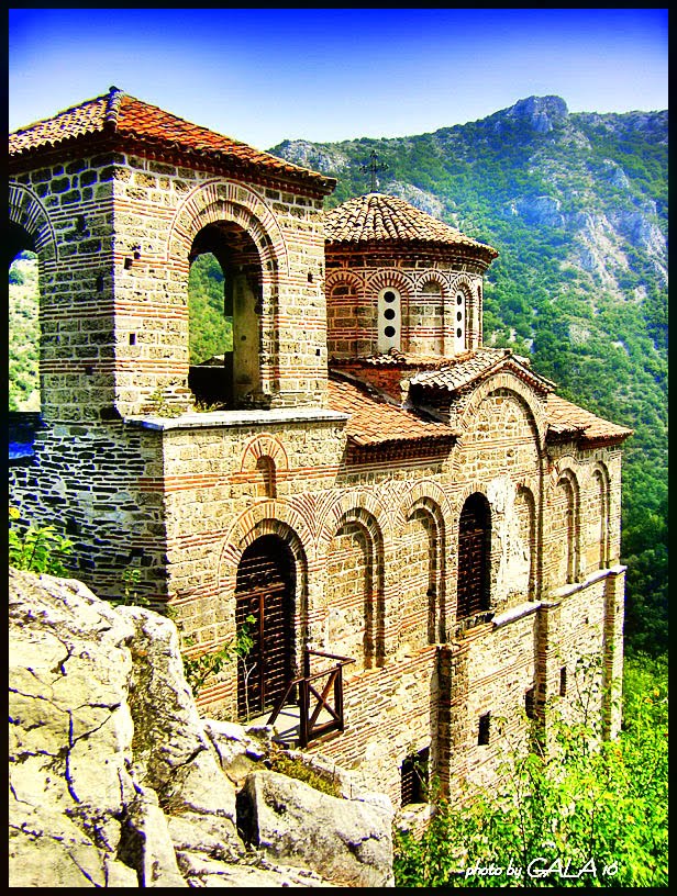Fortress of Ivan Asen II   / Асеновата крепост, Асеновград
