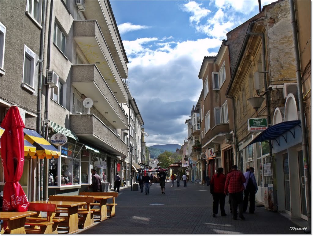 Main street / Главната улица, Асеновград