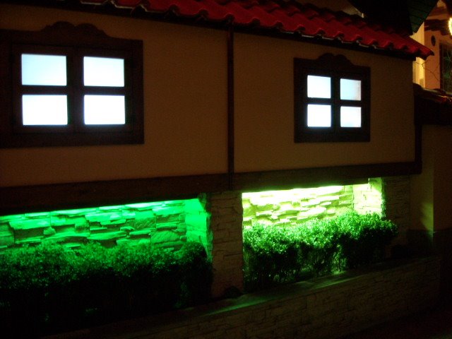The Small Tavern, Казанлак