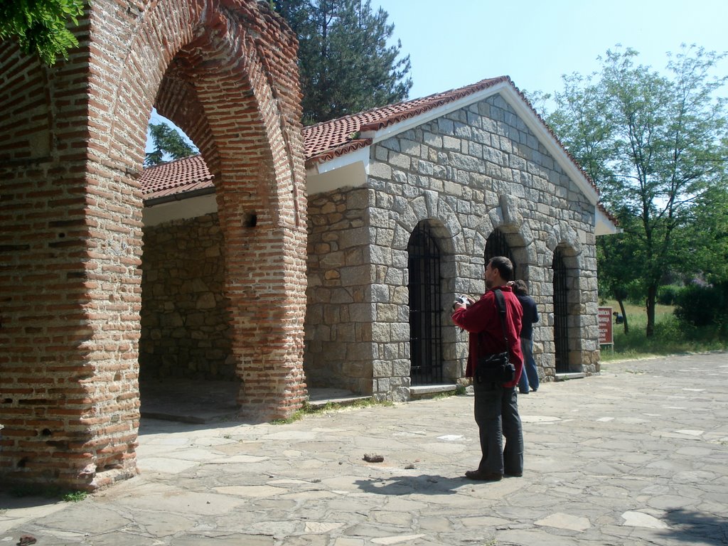 Тюлбето и Казанлъшката куполна гробница, Казанлак