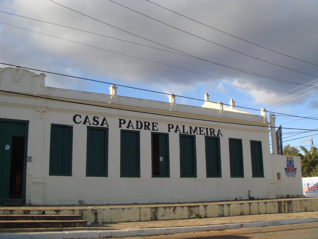 Casa Padre Palmeiras., Виториа-да-Конкиста