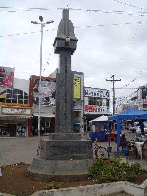 Monumento aos Bandeirantes João e João, Виториа-да-Конкиста