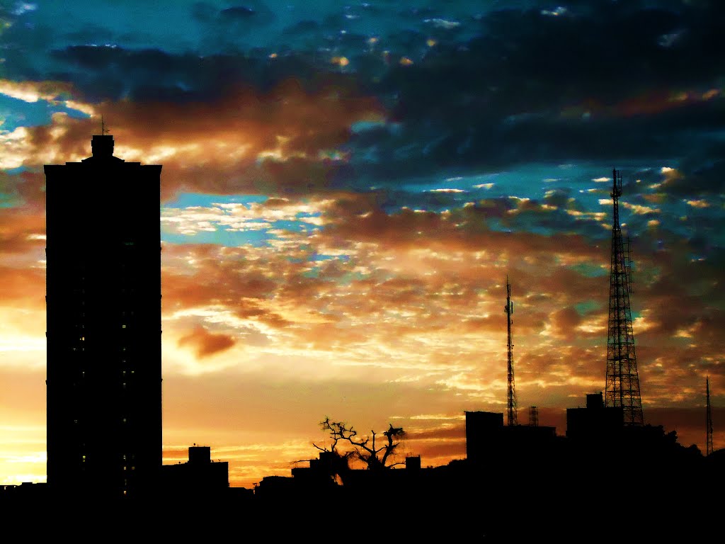 Sunset in Salvador City, Витория