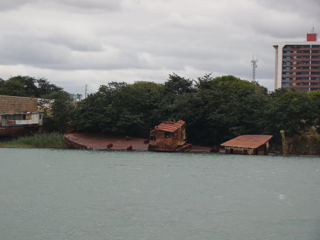 Barcos abandonados na Ilha do Fogo, Жуазейро