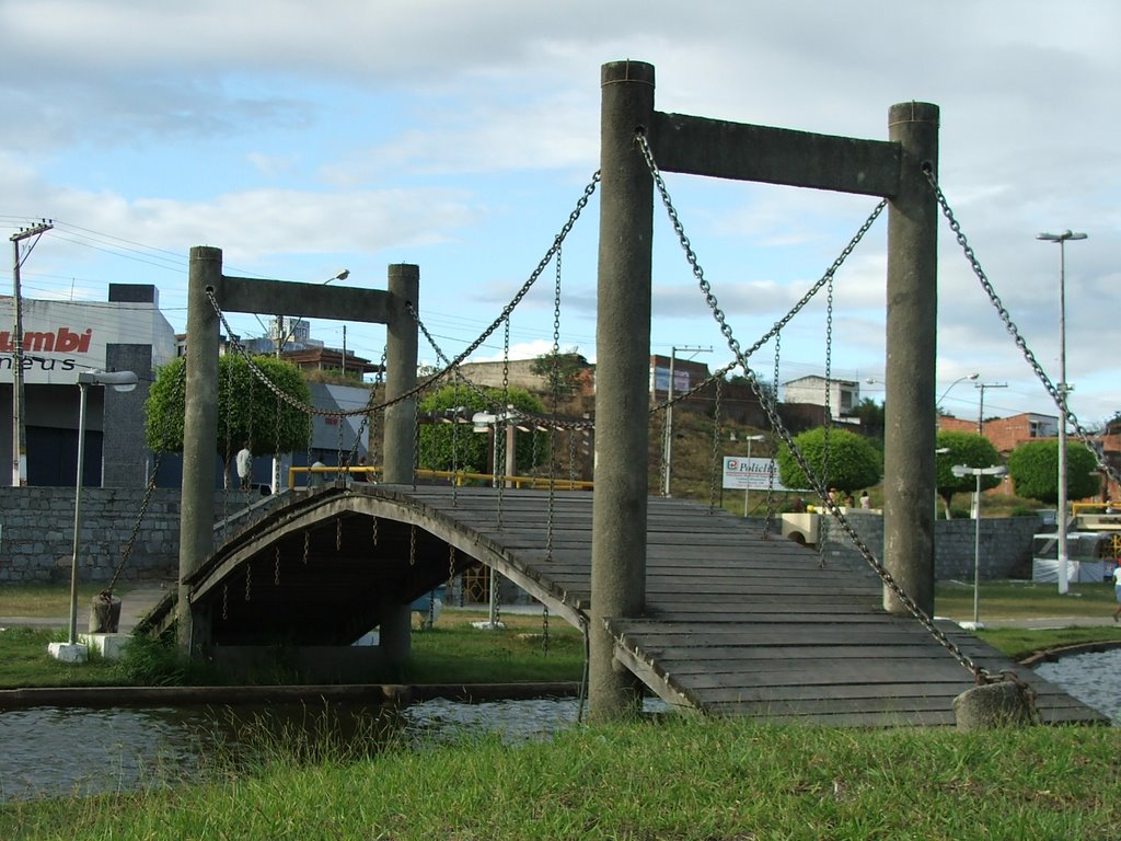 Parque da Lagoa (Ponte) - Itapetinga (ba), Итапетинга
