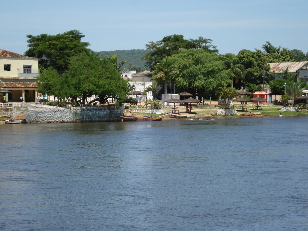 Foto da Beira do Rio em Santa Maria da Vitória, Санта-Мария