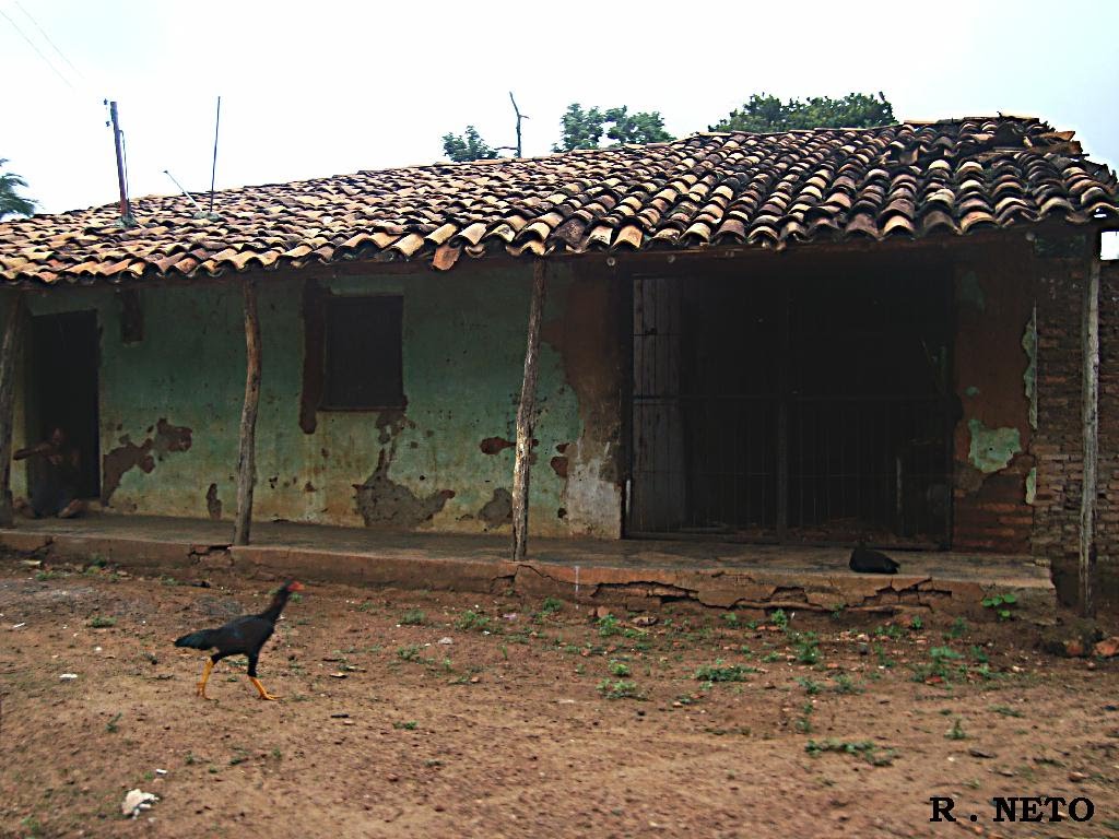 CASA ANTIGA E TÍPICA DO INTERIOR DO NORDESTE BRASILEIRO ESSA EM SÃO DOMINGOS - MA BRASIL, Бакабаль