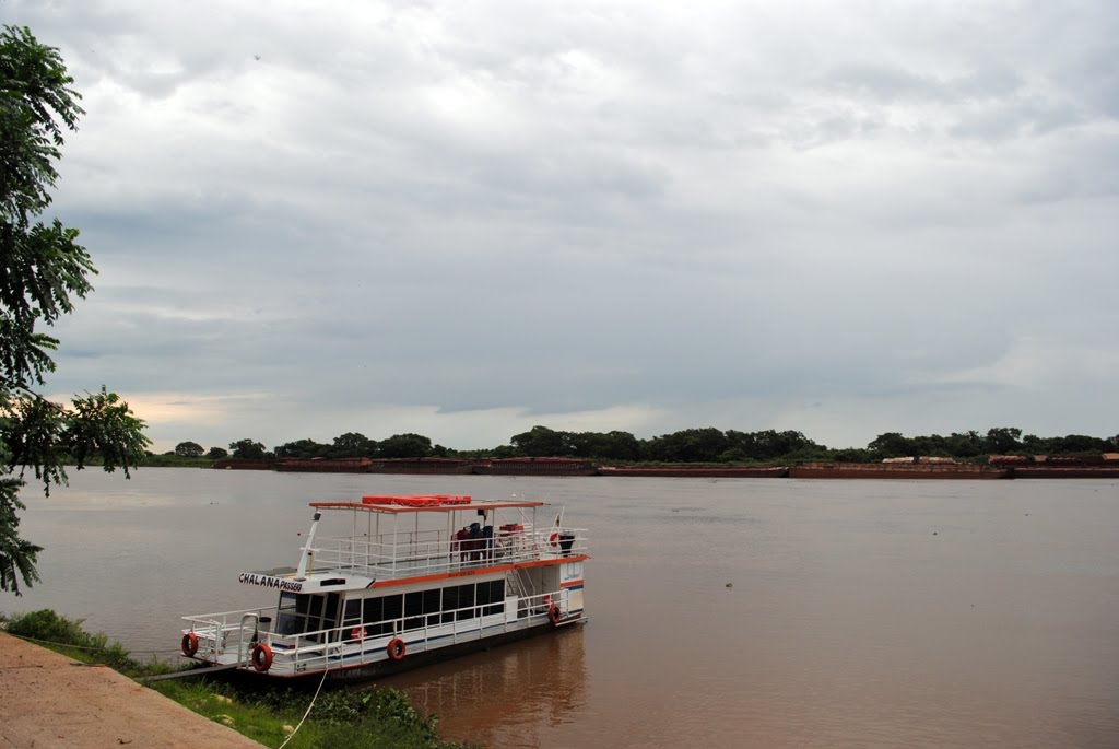 Chalana no rio Paraguai, Корумба