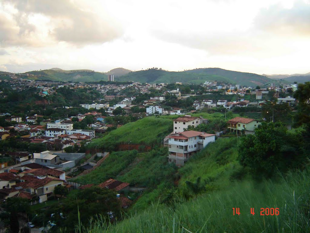 Casa de Jõao Gomes (Ipiranga) vista do morro da macumba 1, Теофилу-Отони