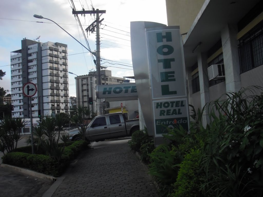 hotel, Теофилу-Отони