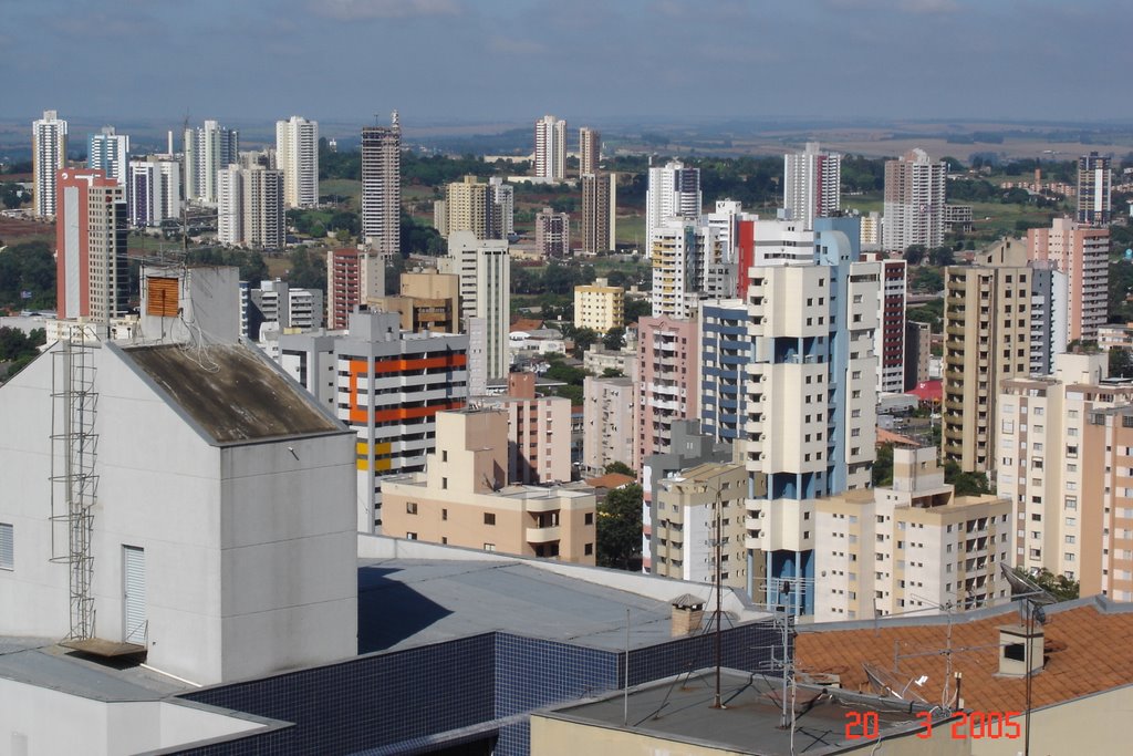Londrina - Vista do prédio - Paraná - Brasil, Лондрина