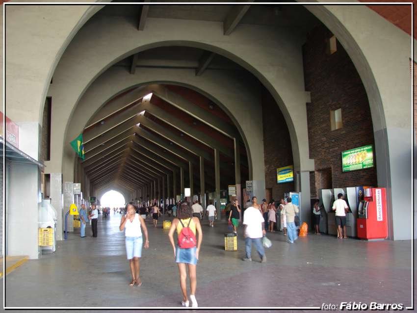terminal Rodoviário João Goulart (www.cidade3d.uniblog.com.br), Нитерои