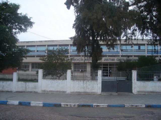 Escola Estadual Justino C. Quintana, Баге