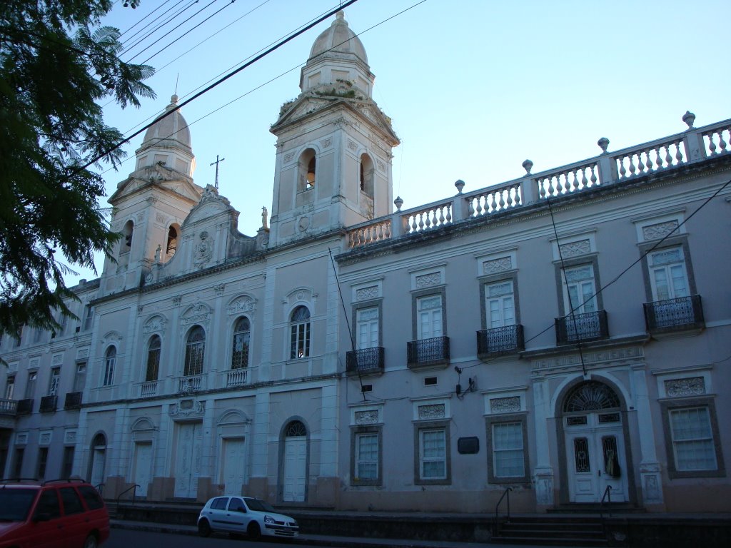 Santa Casa de Misericórdia - edificação de 1847 - Centro - Pelotas - RS - mar/2009, Пелотас
